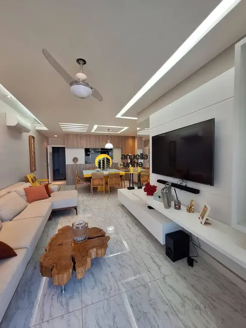 Foto 2 de Apartamento com 3 quartos à venda, 1733m2 em Braga, Cabo Frio - RJ