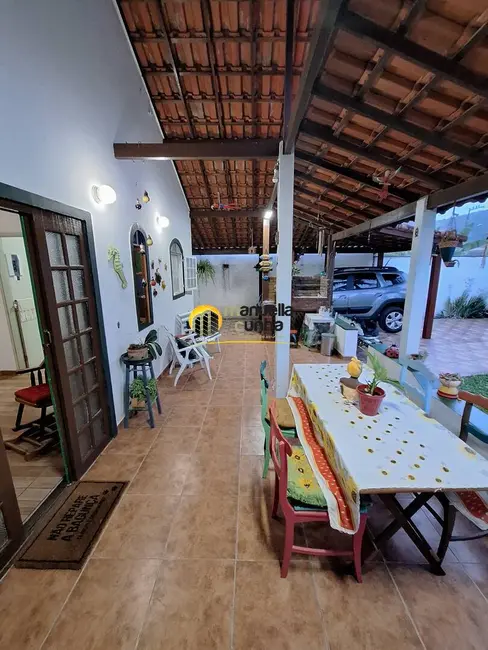 Casa com 2 quartos à venda em Recanto de Itaipuaçu (Itaipuaçu), Marica - RJ - imagem 9 Foto 9 de Casa com 2 quartos à venda em Recanto de Itaipuaçu (Itaipuaçu), Marica - RJ
