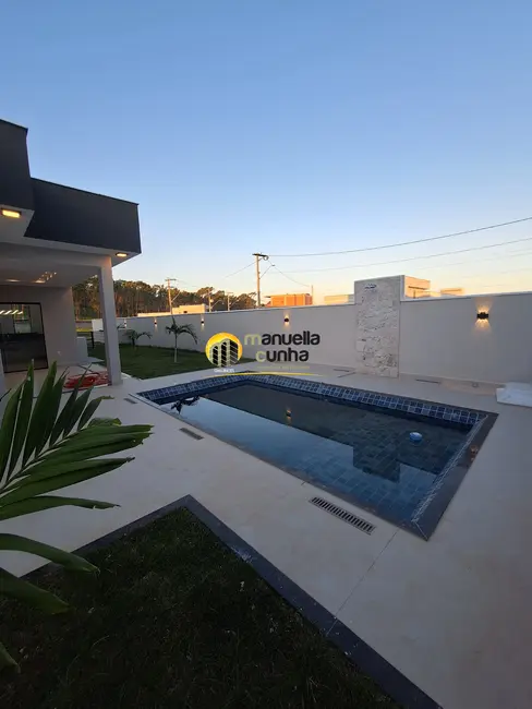 Foto 5 de Casa com 3 quartos à venda, 378m2 em Cajueiros (Itaipuaçu), Marica - RJ