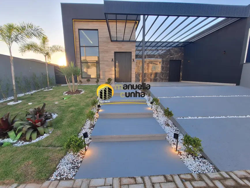 Foto 5 de Casa com 3 quartos à venda, 360m2 em Cajueiros (Itaipuaçu), Marica - RJ