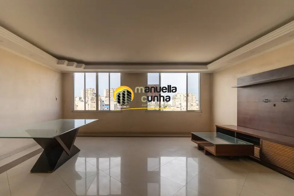 Apartamento com 4 quartos à venda em Laranjeiras, Rio De Janeiro - RJ - imagem 4 Foto 4 de Apartamento com 4 quartos à venda em Laranjeiras, Rio De Janeiro - RJ