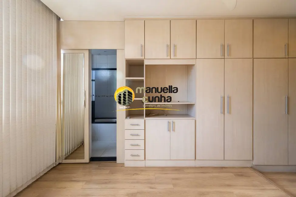 Apartamento com 4 quartos à venda em Laranjeiras, Rio De Janeiro - RJ - imagem 7 Foto 7 de Apartamento com 4 quartos à venda em Laranjeiras, Rio De Janeiro - RJ