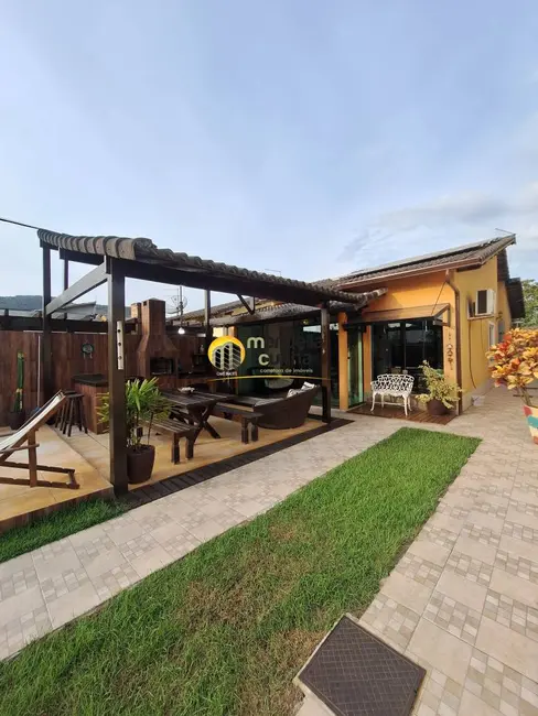Foto 4 de Casa com 2 quartos à venda, 240m2 em Barroco (Itaipuaçu), Marica - RJ