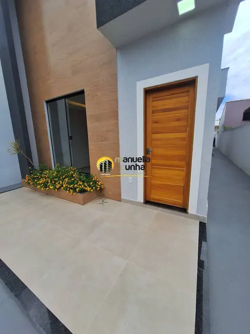 Foto 3 de Casa com 3 quartos à venda, 300m2 em Jardim Atlântico Oeste (Itaipuaçu), Marica - RJ