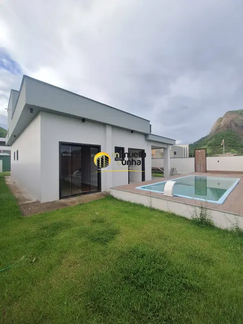 Casa com 3 quartos à venda em Cajueiros (Itaipuaçu), Marica - RJ - imagem 6 Foto 6 de Casa com 3 quartos à venda em Cajueiros (Itaipuaçu), Marica - RJ