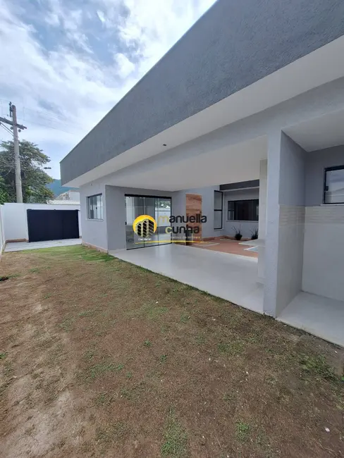 Foto 7 de Casa com 3 quartos à venda, 225m2 em Marica - RJ
