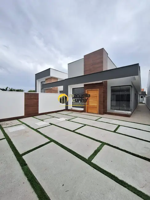 Foto 1 de Casa com 3 quartos à venda, 300m2 em Barroco (Itaipuaçu), Marica - RJ