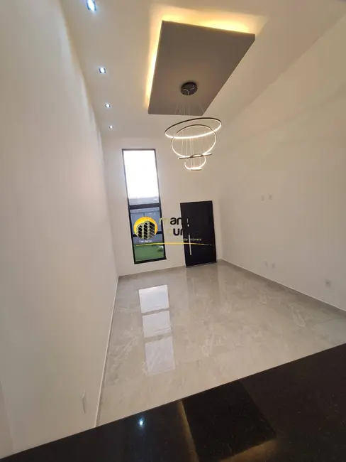 Foto 7 de Casa com 3 quartos à venda, 480m2 em Marica - RJ