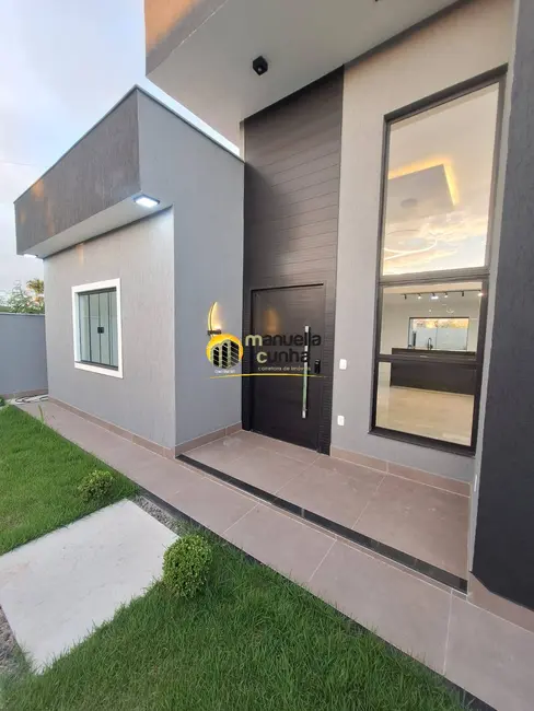 Foto 4 de Casa com 3 quartos à venda, 480m2 em Marica - RJ