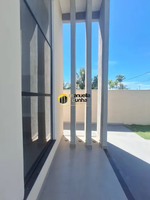 Foto 9 de Casa com 3 quartos à venda, 480m2 em Jardim Atlântico Central (Itaipuaçu), Marica - RJ