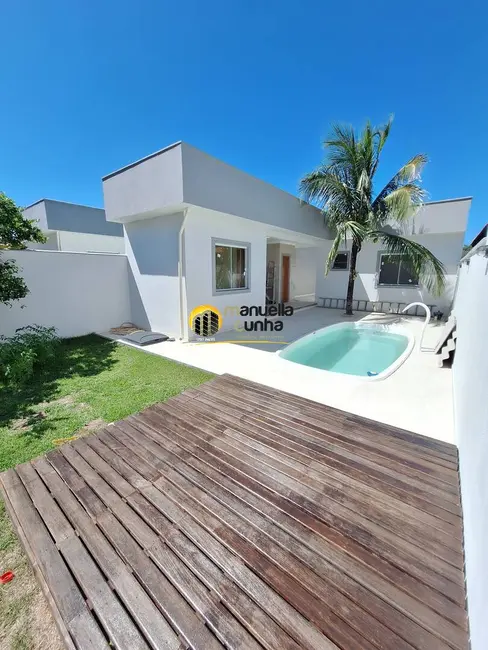 Casa com 4 quartos à venda, 300m2 em Marica - RJ - imagem 1 Foto 1 de Casa com 4 quartos à venda, 300m2 em Marica - RJ