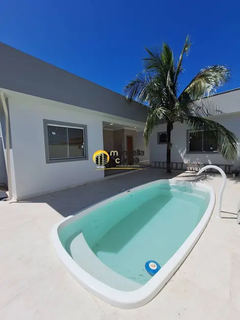 Casa com 4 quartos à venda, 300m2 em Marica - RJ - imagem 3 Foto 3 de Casa com 4 quartos à venda, 300m2 em Marica - RJ