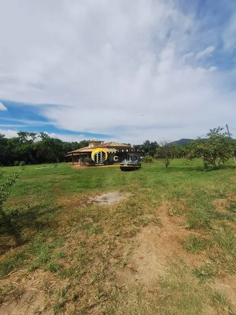 Chácara com 2 quartos à venda, 7265m2 em Caxito, Marica - RJ - imagem 3 Foto 3 de Chácara com 2 quartos à venda, 7265m2 em Caxito, Marica - RJ