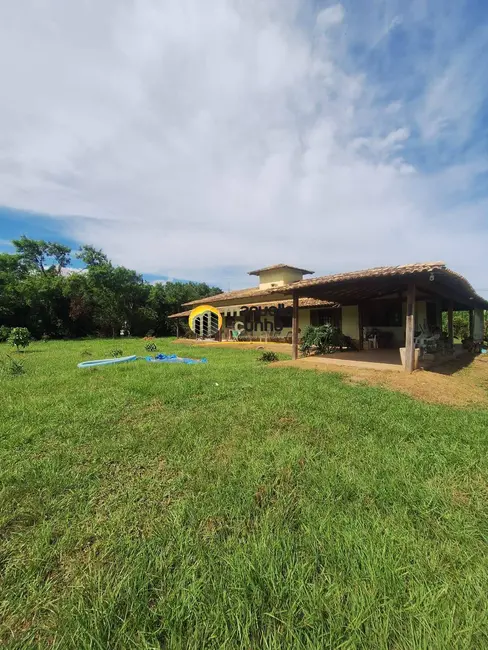 Chácara com 2 quartos à venda, 7265m2 em Caxito, Marica - RJ - imagem 1 Foto 1 de Chácara com 2 quartos à venda, 7265m2 em Caxito, Marica - RJ