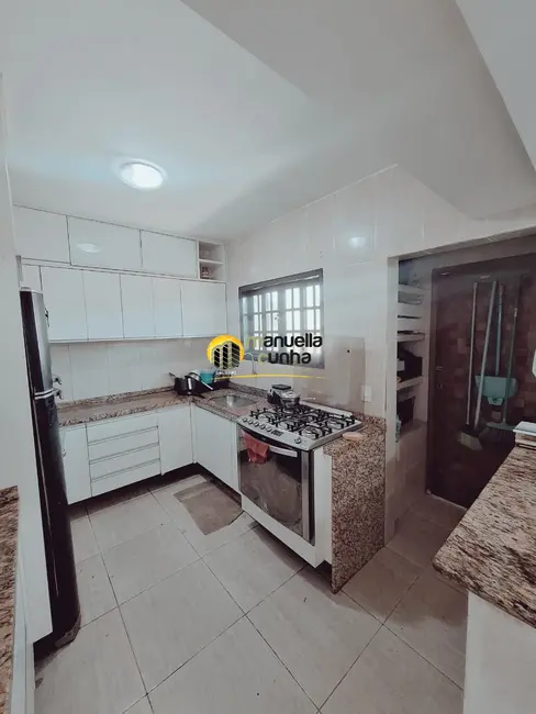 Casa com 2 quartos à venda em Jardim Atlântico Oeste (Itaipuaçu), Marica - RJ - imagem 4 Foto 4 de Casa com 2 quartos à venda em Jardim Atlântico Oeste (Itaipuaçu), Marica - RJ