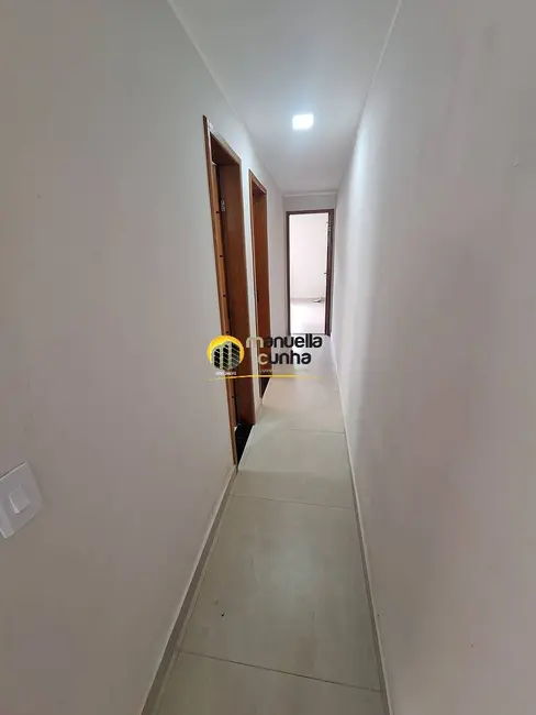 Foto 9 de Casa com 2 quartos à venda, 240m2 em Marica - RJ