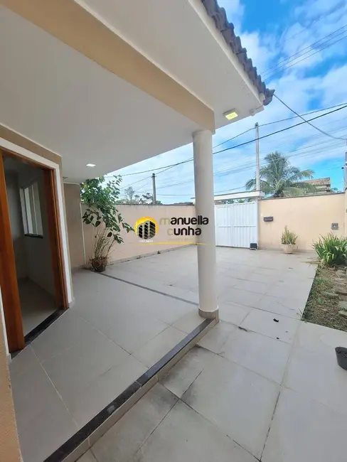 Foto 4 de Casa com 2 quartos à venda, 240m2 em Marica - RJ