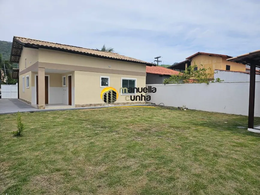 Foto 4 de Casa com 3 quartos à venda, 360m2 em Marica - RJ