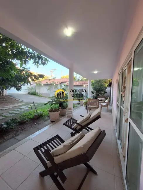 Foto 4 de Casa com 3 quartos à venda, 600m2 em Centro, Marica - RJ