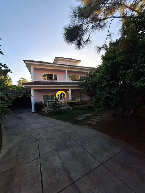 Foto 1 de Casa com 3 quartos à venda, 600m2 em Centro, Marica - RJ
