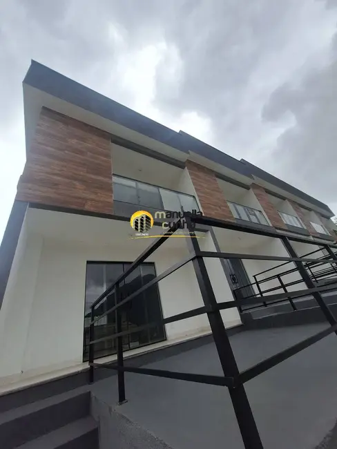 Casa com 2 quartos à venda em Marica - RJ - imagem 8 Foto 8 de Casa com 2 quartos à venda em Marica - RJ