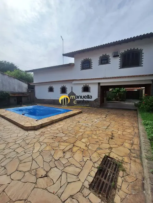 Foto 1 de Casa com 4 quartos à venda, 360m2 em Flamengo, Marica - RJ