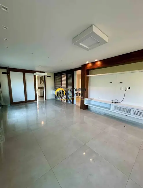 Casa com 4 quartos à venda, 367342m2 em Cajueiros (Itaipuaçu), Marica - RJ - imagem 9 Foto 9 de Casa com 4 quartos à venda, 367342m2 em Cajueiros (Itaipuaçu), Marica - RJ