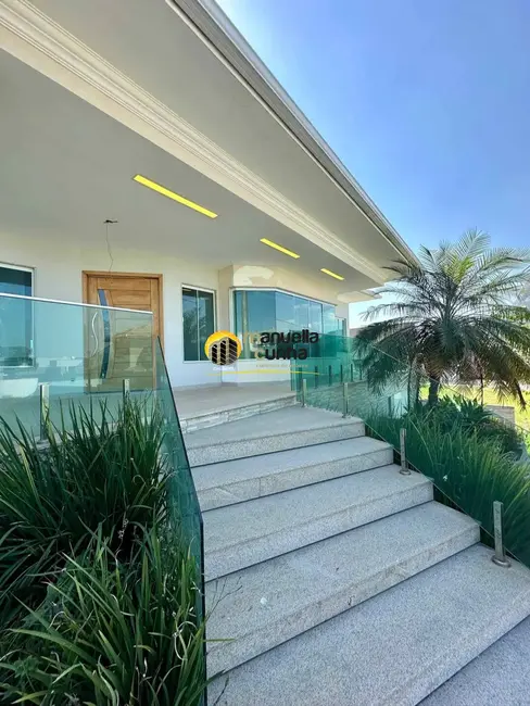 Casa com 4 quartos à venda, 367342m2 em Cajueiros (Itaipuaçu), Marica - RJ - imagem 3 Foto 3 de Casa com 4 quartos à venda, 367342m2 em Cajueiros (Itaipuaçu), Marica - RJ