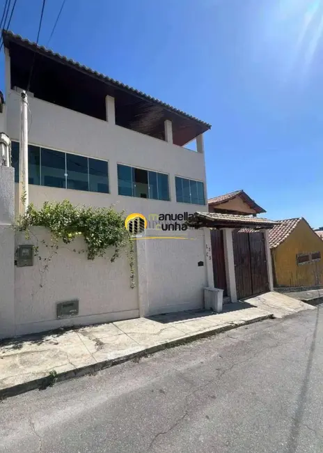 Foto 3 de Casa com 5 quartos à venda, 360m2 em Pacheco, Sao Goncalo - RJ
