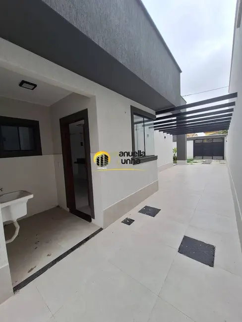 Foto 9 de Casa com 3 quartos à venda, 300m2 em Marica - RJ