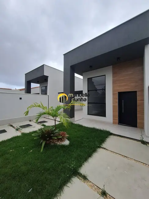 Foto 4 de Casa com 3 quartos à venda, 300m2 em Marica - RJ
