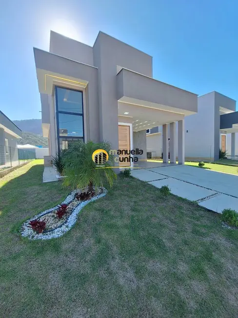 Foto 3 de Casa com 3 quartos à venda, 360m2 em São José do Imbassaí, Marica - RJ
