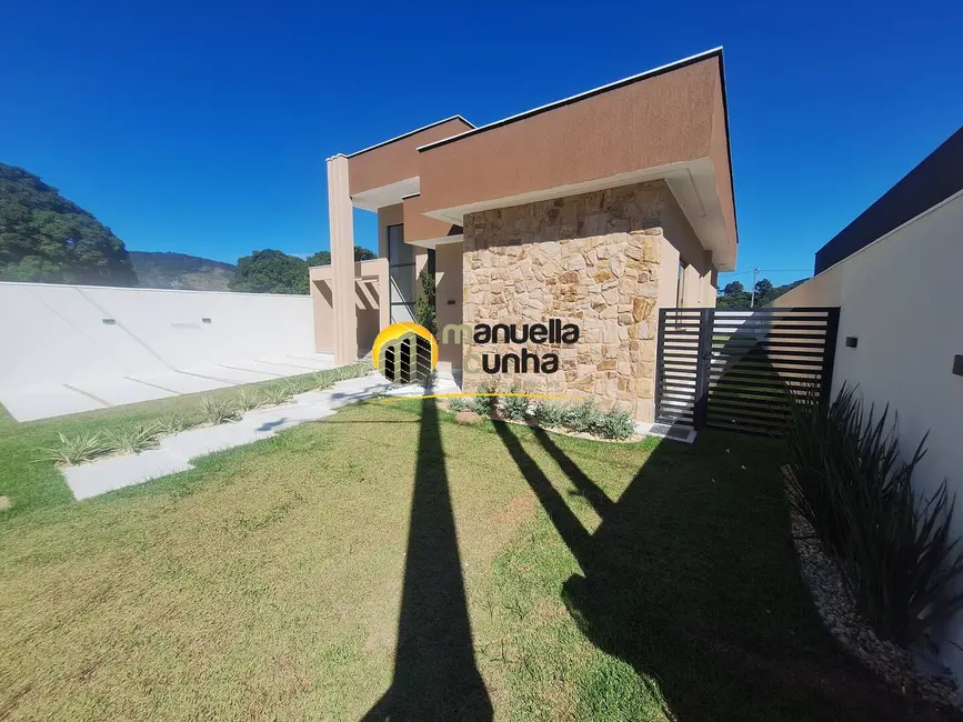 Foto 2 de Casa com 3 quartos à venda, 478m2 em Espraiado (Ponta Negra), Marica - RJ
