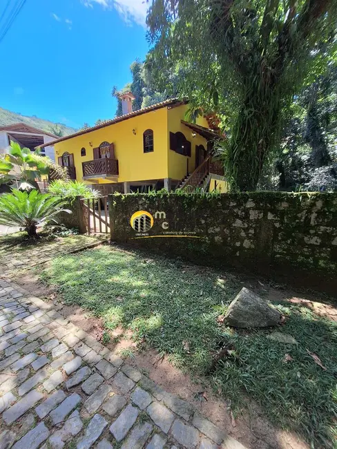Foto 1 de Casa com 2 quartos à venda, 708m2 em Rio De Janeiro - RJ