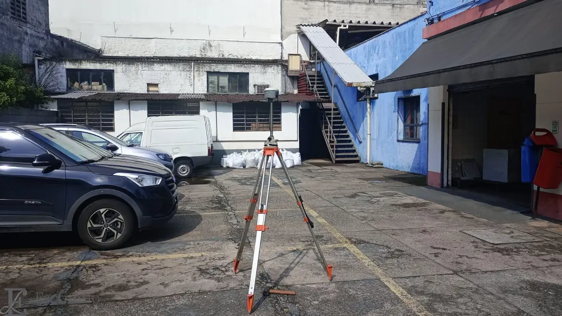 Foto 2 de Terreno / Lote à venda, 136m2 em Vila Anastácio, São Paulo - SP