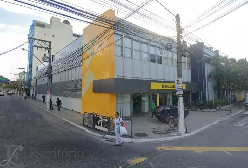 Foto 1 de Loja à venda, 1548m2 em Centro, Macae - RJ