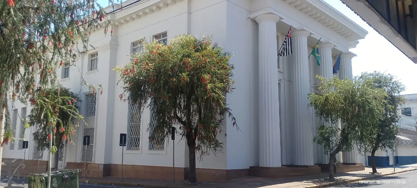 Foto 1 de Loja à venda em Centro, Franca - SP