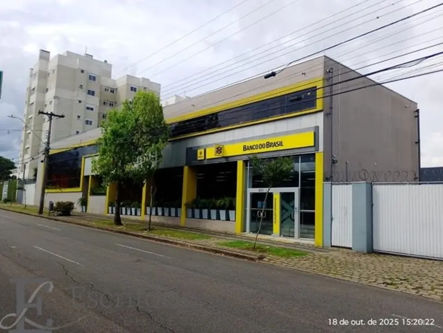 Foto 1 de Loja à venda em Rebouças, Curitiba - PR