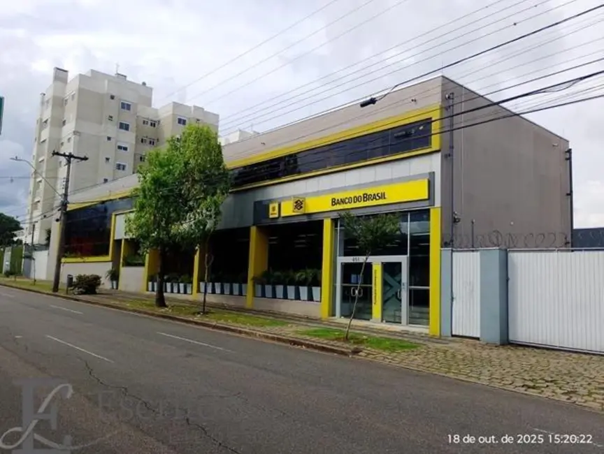 Sala Comercial à venda, 200m2 em Rebouças, Curitiba - PR - imagem 1 Foto 1 de Sala Comercial à venda, 200m2 em Rebouças, Curitiba - PR