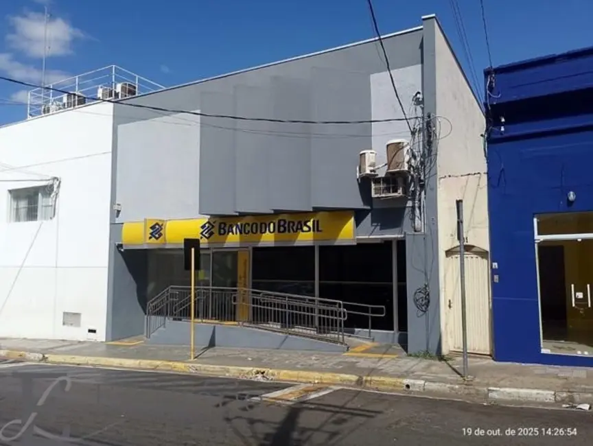 Foto 1 de Loja à venda, 612m2 em Centro, Lins - SP