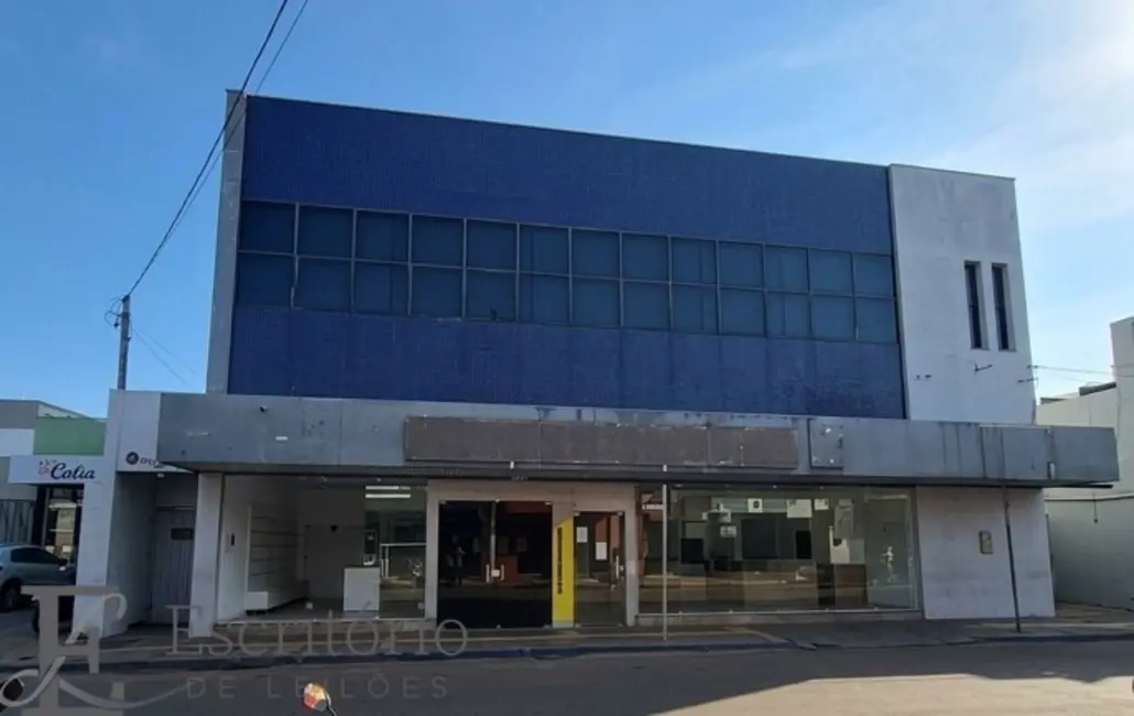 Foto 1 de Loja à venda, 810m2 em Centro, Caceres - MT