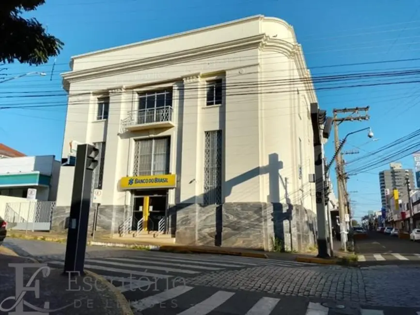 Foto 1 de Loja à venda, 1383m2 em Centro, Pirassununga - SP