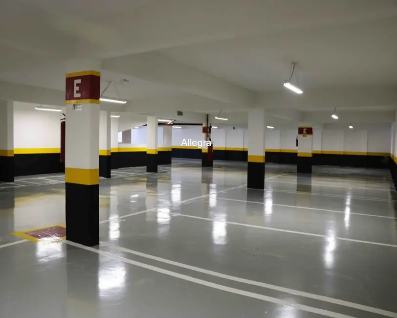 Apartamento com 4 quartos à venda, 325m2 em Vila Mariana, São Paulo - SP - imagem 3 Foto 3 de Apartamento com 4 quartos à venda, 325m2 em Vila Mariana, São Paulo - SP