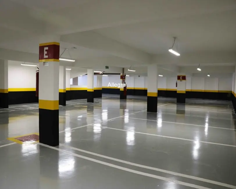 Apartamento com 4 quartos à venda, 254m2 em Vila Mariana, São Paulo - SP - imagem 4 Foto 4 de Apartamento com 4 quartos à venda, 254m2 em Vila Mariana, São Paulo - SP