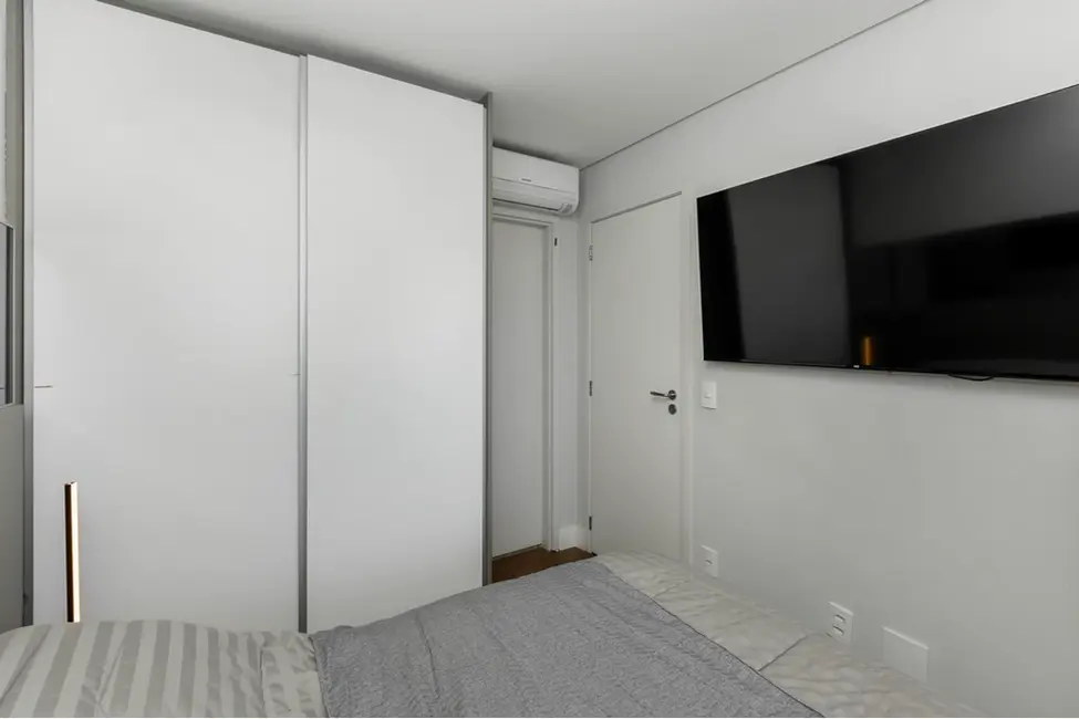 Apartamento com 1 quarto à venda, 43m2 em Campo Belo, São Paulo - SP - imagem 4 Foto 4 de Apartamento com 1 quarto à venda, 43m2 em Campo Belo, São Paulo - SP