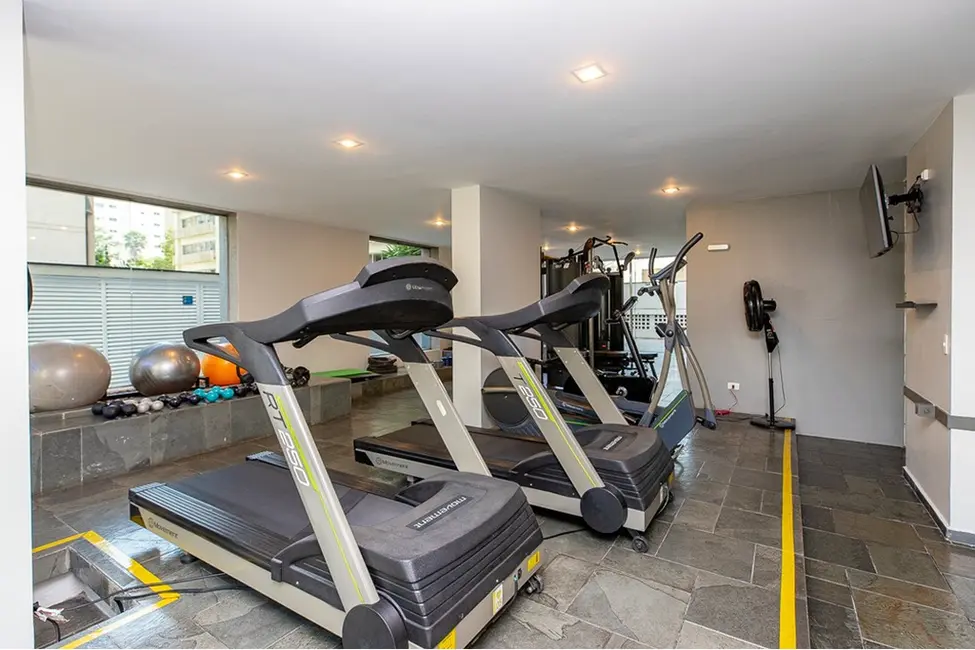 Apartamento com 2 quartos à venda, 134m2 em Itaim Bibi, São Paulo - SP - imagem 8 Foto 8 de Apartamento com 2 quartos à venda, 134m2 em Itaim Bibi, São Paulo - SP