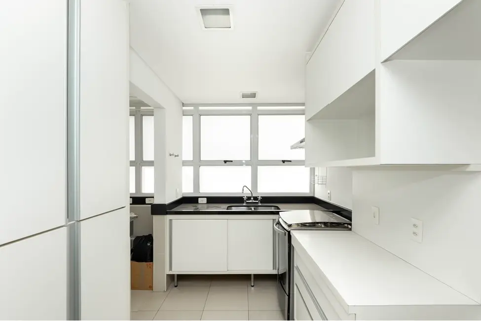 Apartamento com 3 quartos à venda, 129m2 em Itaim Bibi, São Paulo - SP - imagem 6 Foto 6 de Apartamento com 3 quartos à venda, 129m2 em Itaim Bibi, São Paulo - SP