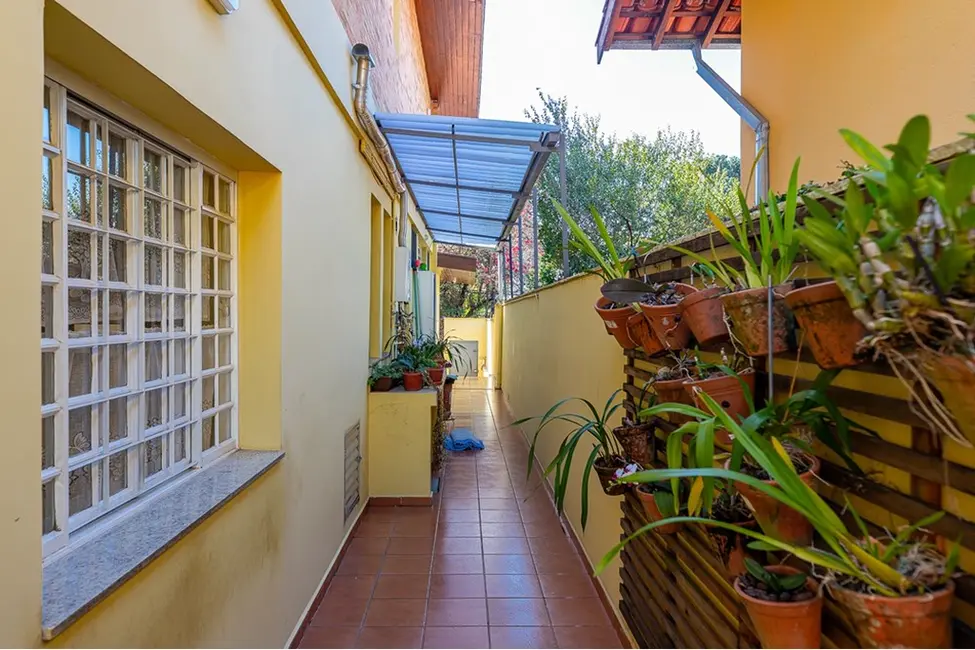 Foto 9 de Casa com 4 quartos à venda, 351m2 em Alto de Pinheiros, São Paulo - SP