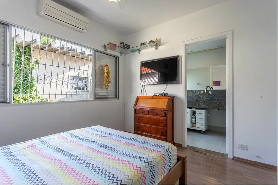 Casa com 3 quartos à venda, 179m2 em Campo Belo, São Paulo - SP - imagem 3 Foto 3 de Casa com 3 quartos à venda, 179m2 em Campo Belo, São Paulo - SP