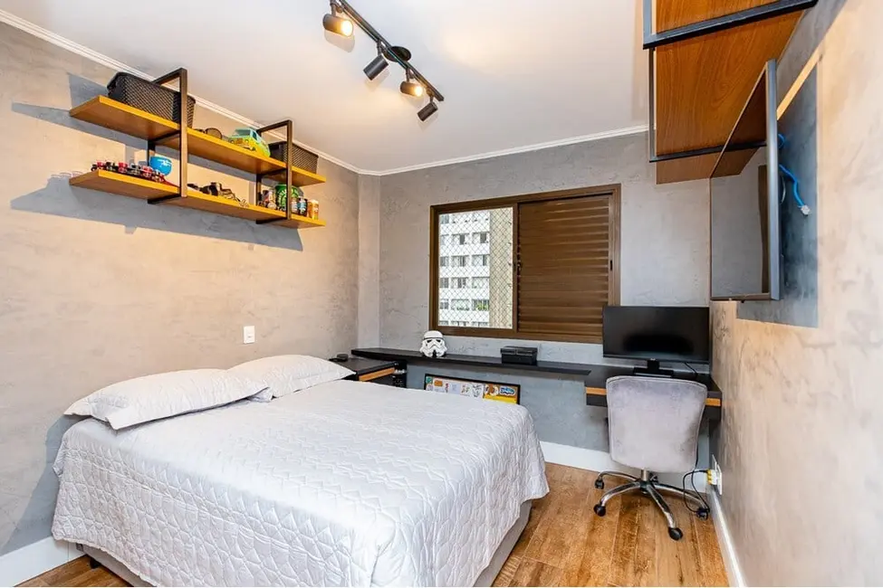 Foto 9 de Apartamento com 4 quartos à venda, 197m2 em Itaim Bibi, São Paulo - SP